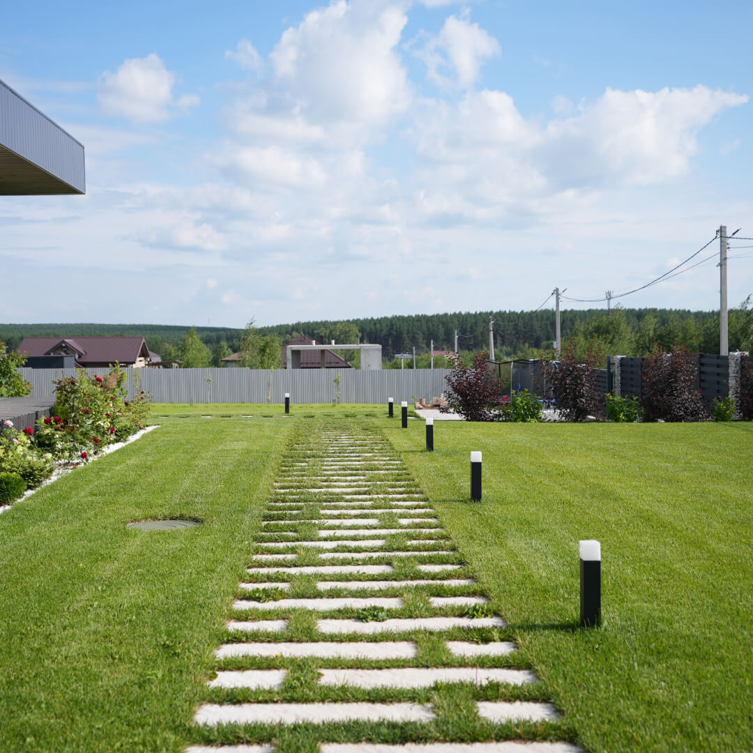 Шаговая плита STONE Светлая Галька 990х330х55мм в Валдае фото