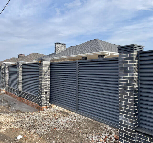 Колпак Zking Бона ХайТек Серый на столб 1.5х1.5 кирпича (385х385мм) в Валдае фото