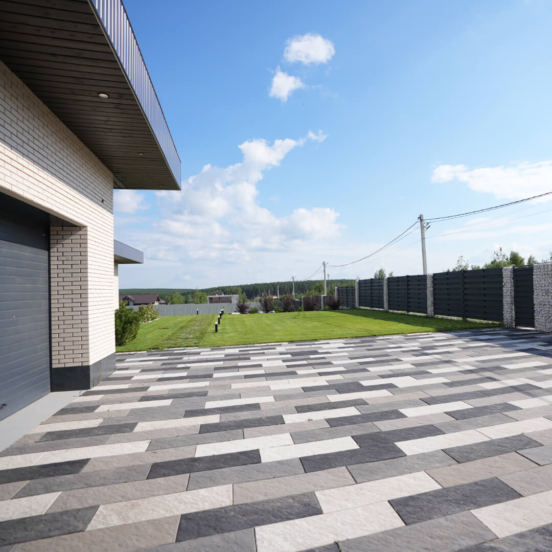 Шаговая плита STONE Светлая Галька 990х330х55мм в Валдае фото